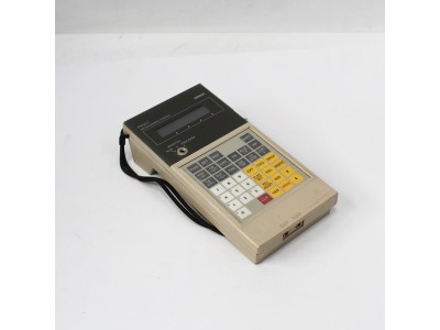 OMRON PRO27 PROGRAMMING CONSOLE C200H-PR027-E
